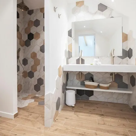 Au Clos Du Pensión Gueux