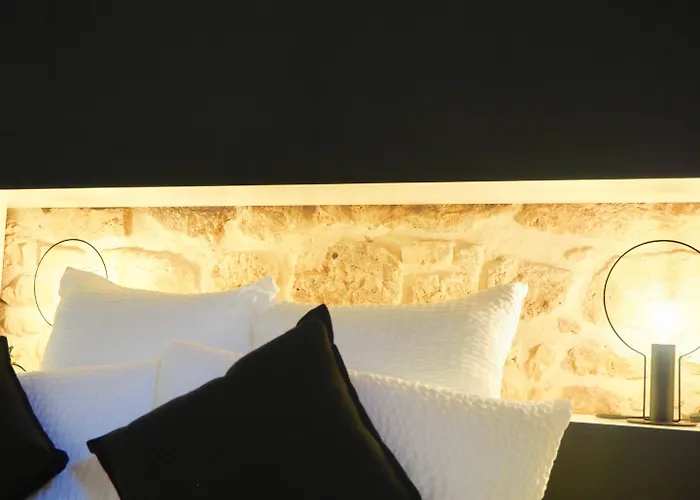 Au Clos Du Pensión Gueux